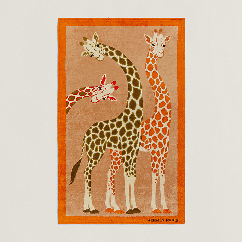 HERMES∽Tapis de plage Sisters_ビーチ タオル シスターズ パリ Sisters beach towel | Hermès Australia